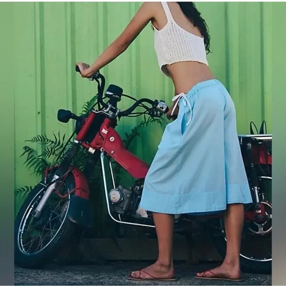 Free People Menorca slouchy Capri - Picture 2 of 6